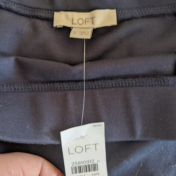 NWT LOFT Women's Navy Blue Skirt, Small - Picture 3 of 5
